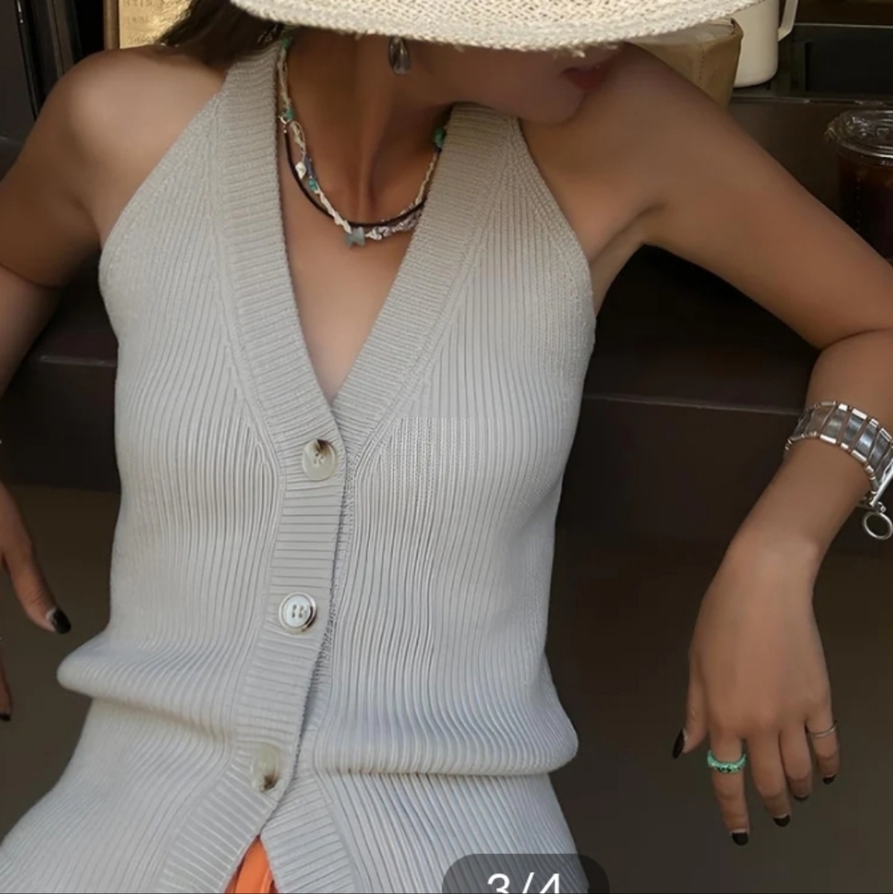 Commense Gray Sweater Vest Halter Sleeveless Tank Top Large Button V-neck